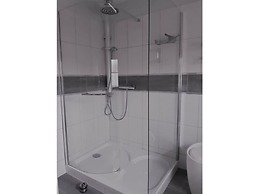 Nordic Huis Modern Retreat