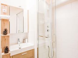 Atmospheric 14-person Chalet in Plagne 1800