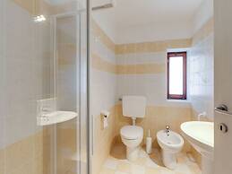 Modern Villa in Torri del Benaco With Private Pool