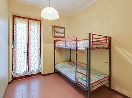 Modern Villa in Torri del Benaco With Private Pool