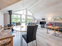 6 Person Holiday Home in Oksbol
