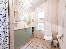 6 Person Holiday Home in Oksbol