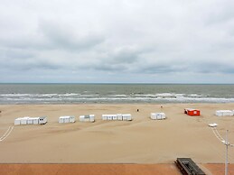 Les Mouettes Apartment Near the Beach
