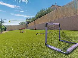 Apartment Niko - Two Bedroom Apartment With Swimming Pool