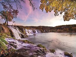 Apartment Niko - Two Bedroom Apartment With Swimming Pool