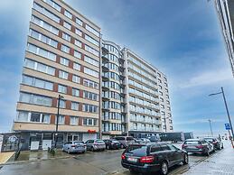 Apartment With a Nice Terrace