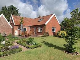 Country House With Garden Near Greetsiel