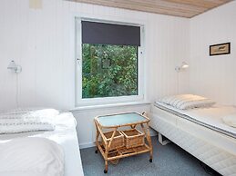 6 Person Holiday Home in Tarm