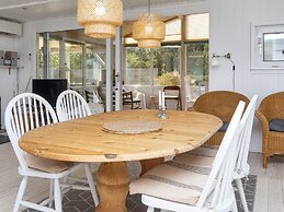 6 Person Holiday Home in Tarm