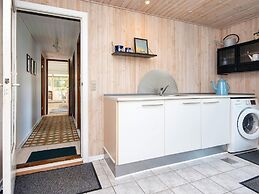 6 Person Holiday Home in Tarm