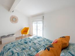 Beautiful Holiday Home With Garden