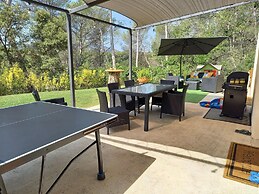 Beautiful Holiday Home With Garden