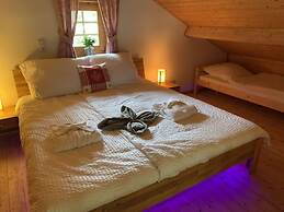 Eifel Chalet Holiday Apartment