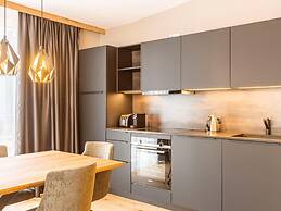 Modern Holiday Apartment With 2 Bedrooms in Fugen