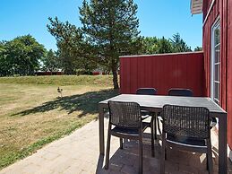 6 Person Holiday Home on a Holiday Park in Blavand