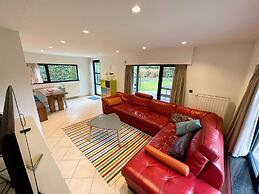 Spacious Villa Located on the Dunes