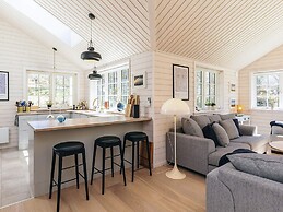 5 Star Holiday Home in Vejby