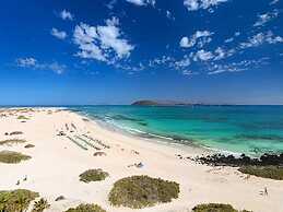 Villa With Private Pool in Playa Corralejo