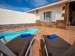 Villa With Private Pool in Playa Corralejo