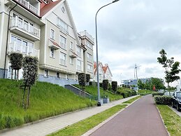 Apartment in Nieuwpoort With Terrace