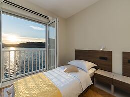 Apartments Ema-comfort Two Bedroom Apartment With Sea View