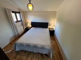 Beautiful Villa Near Village des Vans