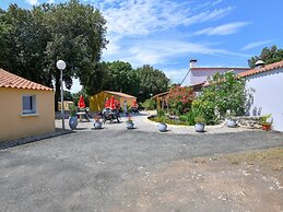 Gite in a Holiday Park With Pool