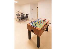 Ema With Pool & Sauna