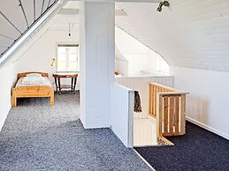 6 Person Holiday Home in Logstor