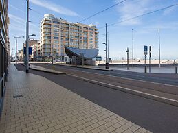 Viking Spacious With sea View Near the Dike