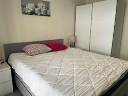 Apartment in Nieuwpoort With Terrace