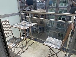 Apartment in Nieuwpoort With Terrace