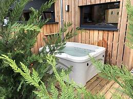 Holiday Home 2 Under the Trees