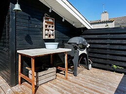 6 Person Holiday Home in Faaborg