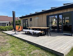 Beautiful Chalet on the Water in Friesland