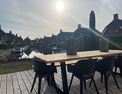 Beautiful Chalet on the Water in Friesland