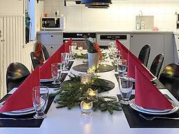 10 Person Holiday Home in Syssleback-by Traum