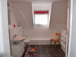 To Castel Sant'angelo Modern Retreat