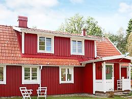 8 Person Holiday Home in Hishult-by Traum