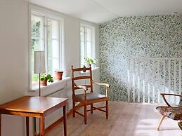 8 Person Holiday Home in Hishult-by Traum