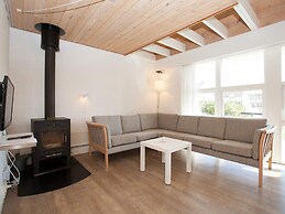 8 Person Holiday Home on a Holiday Park in Blavand