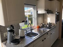 Tranquil Chalet Near the Wadden Sea