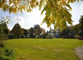 Chalet in Leukermeer by the Waterside
