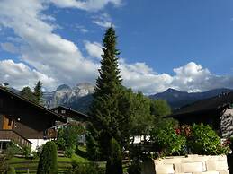 Charming Apartment in Lenk