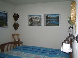 Charming Apartment in Lenk