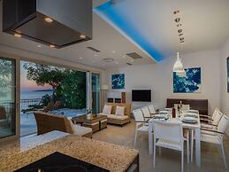 Nice Apartment in Gradac