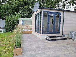 Nice Chalet With Dishwasher in a Holiday Park