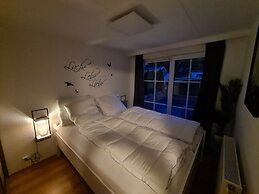 Nice Chalet With Dishwasher in a Holiday Park