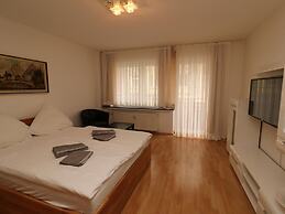 Nice Apartment in Essen With Balcony