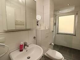 Nice Apartment in Essen With Balcony